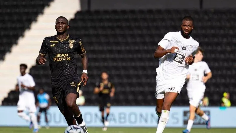 Soi kèo Angers SCO vs Lorient 23h15 ngày 26/10 vòng 9 Ligue 1 3 soi-keo-angers-sco-vs-lorient-23h15-26-10-3