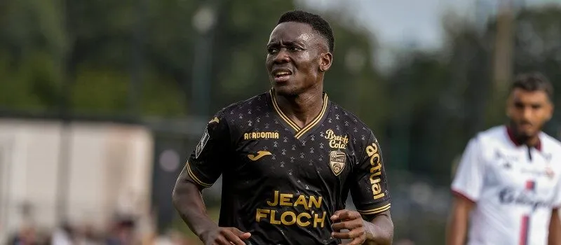 Soi kèo Angers SCO vs Lorient 23h15 ngày 26/10 vòng 9 Ligue 1 4 soi-keo-angers-sco-vs-lorient-23h15-26-10-4