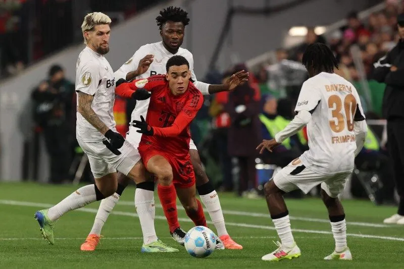 Soi kèo Bayern Munich vs Bayer 04 Leverkusen 0h30 ngày 02/11 vòng 9 Bundesliga 1 Bayern Munich vs Bayer 04 Leverkusen