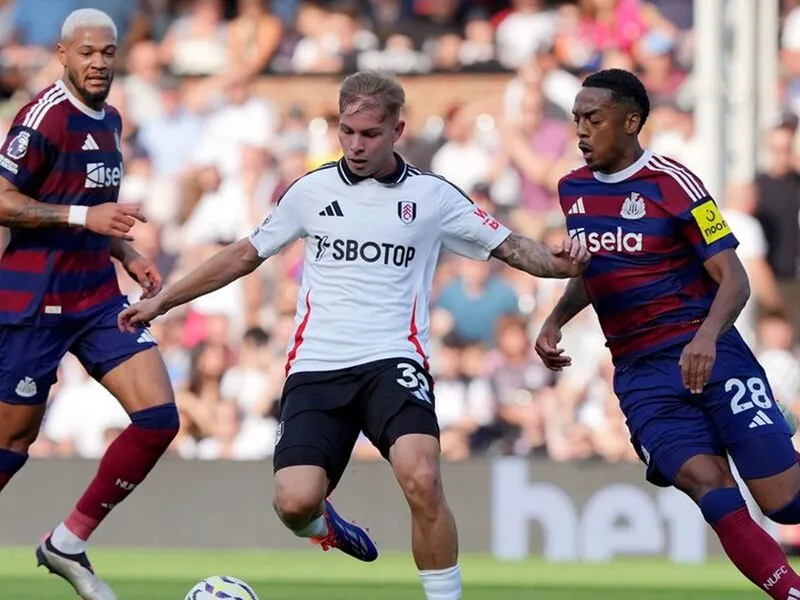 Soi kèo Newcastle vs Fulham 21h ngày 25/10 vòng 9 Ngoại hạng Anh 2 soi-keo-newcastle-vs-fulham-21h-25-10-2