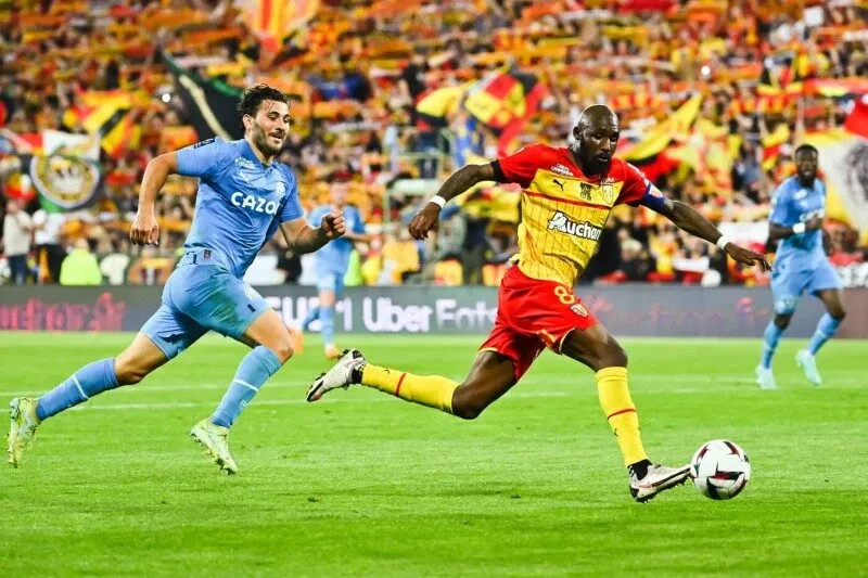 Soi kèo RC Lens vs Marseille 2h05 ngày 26/10 vòng 9 Ligue 1 1 soi-keo-rc-lens-vs-marseille-2h05-26-10-1