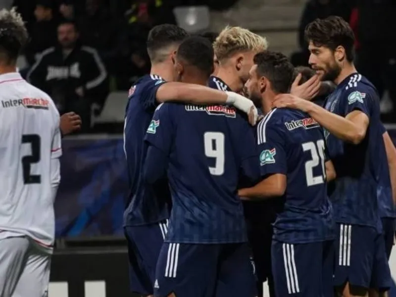 Soi kèo RC Lens vs Paris FC, 20h ngày 19/10: Lens tự tin giành 3 điểm 1 soi-keo-rc-lens-vs-paris-fc-20h-19-10-1