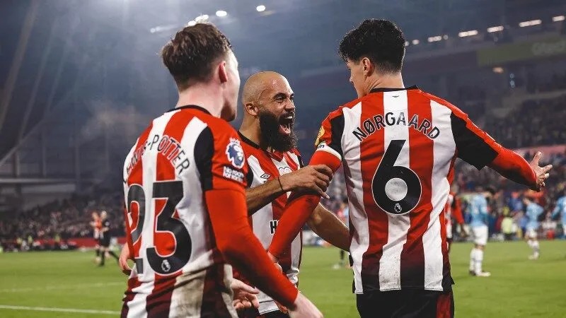 soi-keo-brentford-vs-liverpool-2h-26-10-2