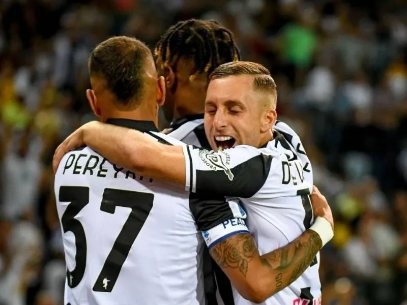 Soi kèo Cremonese vs Udinese vòng 7 giải Serie A 2 soi-keo-cremonese-vs-udinese-1h45-21-10-7